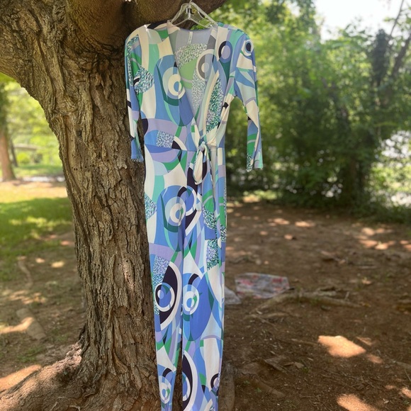 Beautiful Jumpsuit - Picture 3 of 5